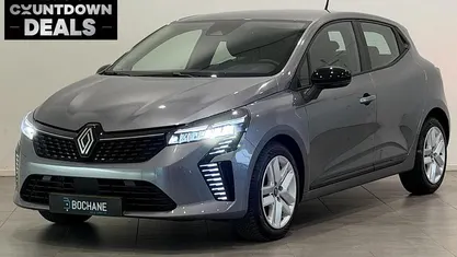 Grijs Gebruikt 2023 Renault Clio V Evolution Hatchback | € 17.695 (Eerlijke prijs)