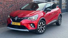 Rood Gebruikt 2024 Renault Captur R.S. SUV | € 29.950 (Iets duurder)