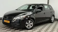 Gebruikt 2010 Kia Ceed Hatchback | € 5.475 (Eerlijke prijs)