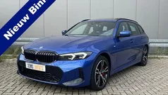 Blauw Gebruikt 2025 BMW 330 M Sport Stationwagen | € 49.950 (Eerlijke prijs)