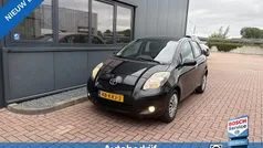 Zwart Gebruikt 2010 Toyota Yaris Hatchback | € 3.500 (Goede deal)