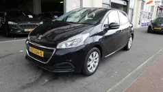 Blauw, metallic lak Gebruikt 2015 Peugeot 208 Active Hatchback | € 5.995 (Eerlijke prijs)
