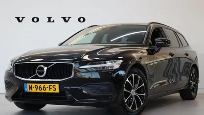 Occasion Volvo V60 Momentum 2021 Zwart Stationwagen