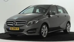 Grijs Gebruikt 2018 Mercedes B180 Ambition MPV | € 20.450 (Eerlijke prijs)