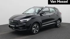 Zwart Gebruikt 2023 MG ZS Comfort Sedan | € 21.495 (Eerlijke prijs)