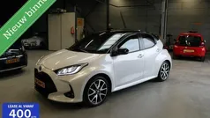 Wit Gebruikt 2022 Toyota Yaris Executive Hatchback | € 24.950 (Eerlijke prijs)