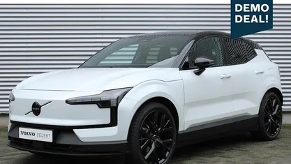 Occasion 2025 Volvo EX30 Single Motor Extended Range SUV | € 38.950 (Eerlijke prijs)