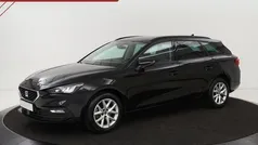 Zwart, metallic lak Gebruikt 2021 Seat Leon Style Stationwagen | € 22.900 (Eerlijke prijs)