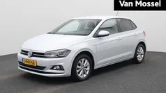 Wit Gebruikt 2020 VW Polo Highline Hatchback | € 18.900 (Eerlijke prijs)