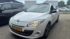 Wit Gebruikt 2012 Renault Mégane GrandTour Bose Edition Stationwagen | € 3.445 (Eerlijke prijs)