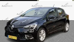 Zwart Gebruikt 2022 Renault Clio V Zen Hatchback | € 14.950 (Eerlijke prijs)