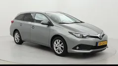 Gebruikt 2017 Toyota Auris Touring Sports Stationwagen | € 12.900 (Eerlijke prijs)