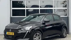 Zwart Gebruikt 2020 Peugeot e-208 Allure Hatchback | € 14.950 (Eerlijke prijs)