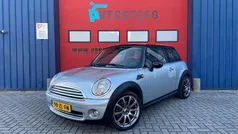 Grijs, metallic lak Gebruikt 2008 Mini ONE Pepper Hatchback | € 3.950 (Eerlijke prijs)