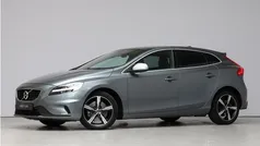 Grijs Gebruikt 2019 Volvo V40 R-Design Stationwagen | € 18.950 (Eerlijke prijs)