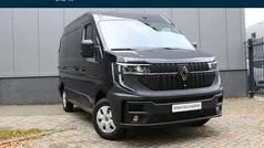 Gebruikt 2024 Renault Master Van | € 38.490 (Eerlijke prijs)