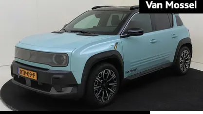 Twotone vert hautsdefrance / noir étoilé yyv Gebruikt 2025 Renault R4 Iconic SUV | € 33.440 (Eerlijke prijs)