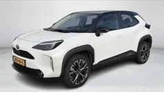 Wit Gebruikt 2022 Toyota Yaris Cross Executive SUV | € 27.900 (Eerlijke prijs)