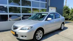 Grijs Gebruikt 2007 Mazda 3 Sedan | € 2.650 (Eerlijke prijs)