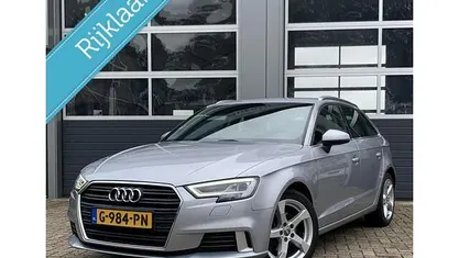 Occasion Audi A3 Sportback Sport 116 PK (85 kW) 2019 Grijs Hatchback