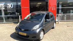 Grijs Gebruikt 2009 Toyota Aygo Comfort Hatchback | € 4.950 (Eerlijke prijs)