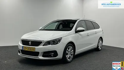 Wit Occasion 2019 Peugeot 308 SW Stationwagen | € 11.000 (Goede deal)