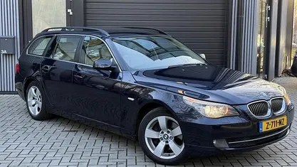 Occasion BMW 530 Comfort Edition 272 PK (200 kW) 2007 Blauw (metallic) Stationwagen