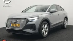 Grijs Gebruikt 2022 Audi Q4 Sportback e-tron Comfort SUV | € 29.440 (Super prijs)