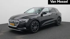Zwart Gebruikt 2020 Audi e-tron Design SUV | € 24.900 (Goede deal)