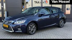 Blauw Gebruikt 2018 Lexus CT200h Business Edition Hatchback | € 17.750 (Eerlijke prijs)