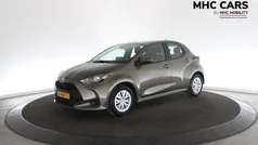 Gebruikt 2021 Toyota Yaris Active Hatchback | € 16.300 (Eerlijke prijs)