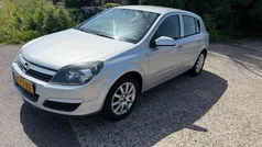 Gebruikt 2004 Opel Astra Enjoy Hatchback | € 1.250 (Eerlijke prijs)