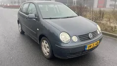 Blauw Gebruikt 2002 VW Polo Comfortline Hatchback | € 1.675 (Eerlijke prijs)