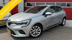 Grijs Gebruikt 2019 Renault Clio IV Intens Hatchback | € 12.183 (Eerlijke prijs)