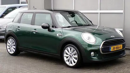 Occasion 2016 Mini Cooper Business Hatchback | € 11.950 (Super prijs)