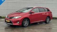 Rood Gebruikt 2014 Toyota Auris Touring Sports Stationwagen | € 14.950 (Eerlijke prijs)