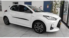 Gebruikt 2021 Toyota Yaris Hybrid Hatchback | € 19.499 (Eerlijke prijs)