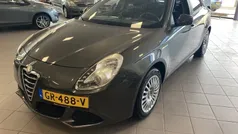 Grijs Gebruikt 2012 Alfa Romeo Giulietta Progression Hatchback | € 4.650 (Eerlijke prijs)