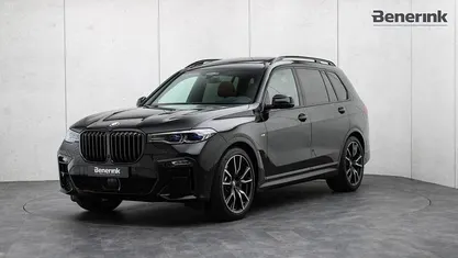 Zwart Occasion 2021 BMW X7 Executive SUV | € 87.950 (Eerlijke prijs)