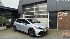 Grijs, metallic lak Gebruikt 2022 Cupra Born Hatchback | € 20.750 (Eerlijke prijs)