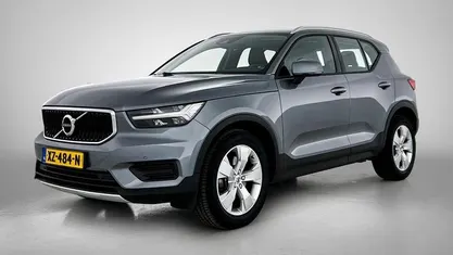 Grijs Gebruikt 2019 Volvo XC40 Momentum SUV | € 26.950 (Super prijs)