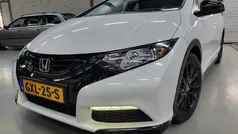 Wit Gebruikt 2015 Honda Civic Black Edition Hatchback | € 10.450 (Eerlijke prijs)