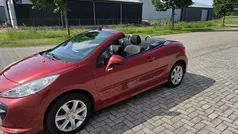 Rood Gebruikt 2008 Peugeot 207 CC Cabriolet | € 2.950 (Eerlijke prijs)