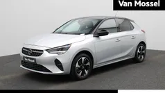 Grijs Gebruikt 2023 Opel Corsa-e Elegance Hatchback | € 19.900 (Eerlijke prijs)