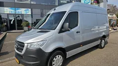 Zilver Gebruikt 2021 Mercedes Sprinter Van | € 27.950 (Eerlijke prijs)