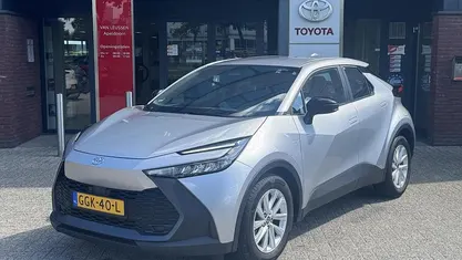Occasion Toyota C-HR 140 PK (102 kW) 2024 Grijs SUV