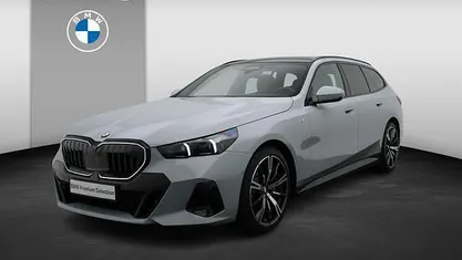 Gebruikt 2025 BMW 540 M Sport Stationwagen | € 92.900 (Eerlijke prijs)