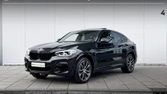 Saphirschwarz metallic (zwart metallic) Gebruikt 2021 BMW X4 Executive SUV | € 45.900 (Goede deal)
