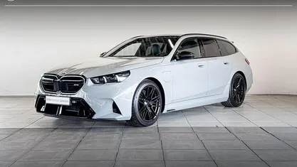 Gebruikt 2024 BMW M5 Comfort Edition Stationwagen | € 129.950