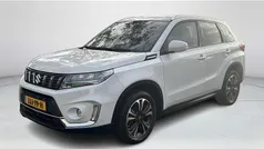 Gebruikt 2022 Suzuki Vitara Style SUV | € 25.950 (Eerlijke prijs)